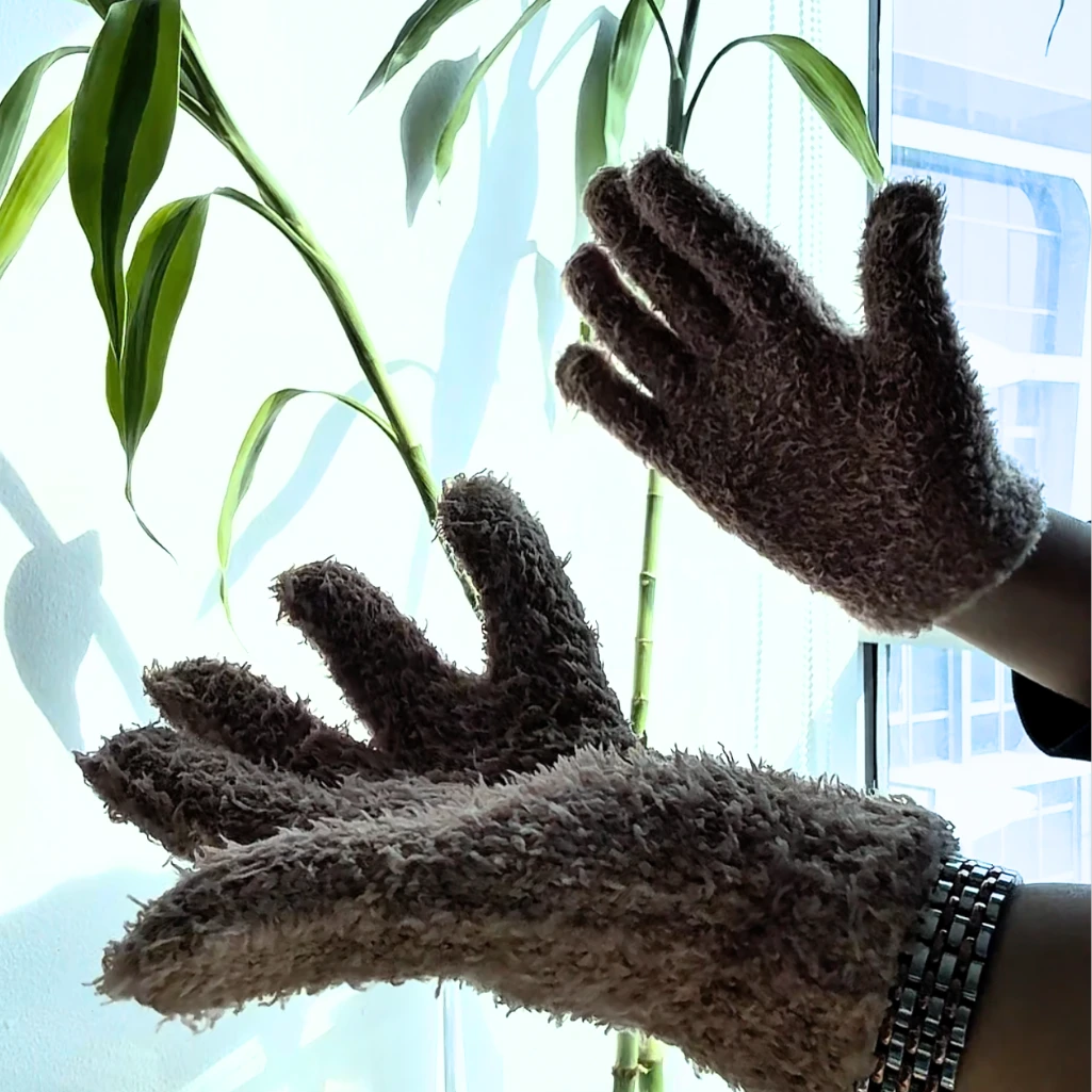 قفاز تنظيف النباتات